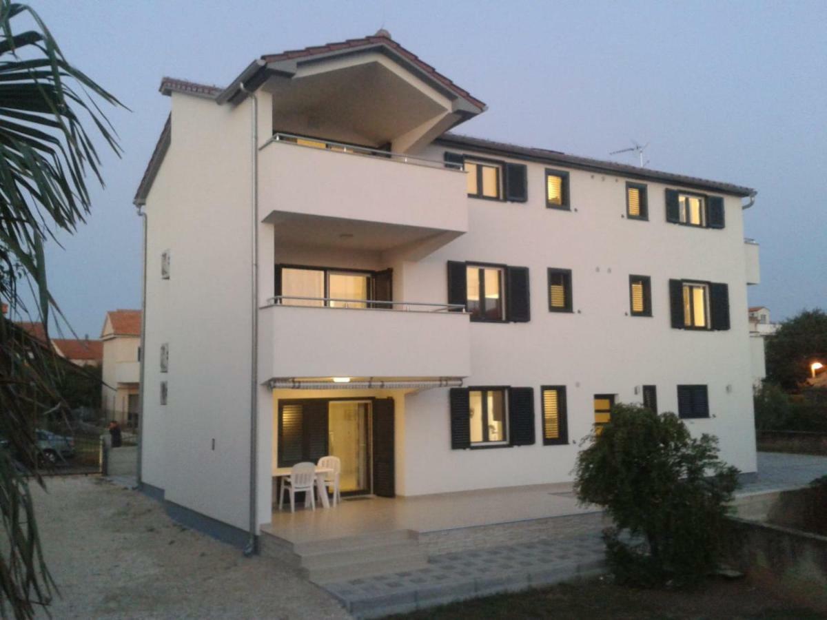 Breitling Apartments With Pool Biograd Na Moru Exterior foto